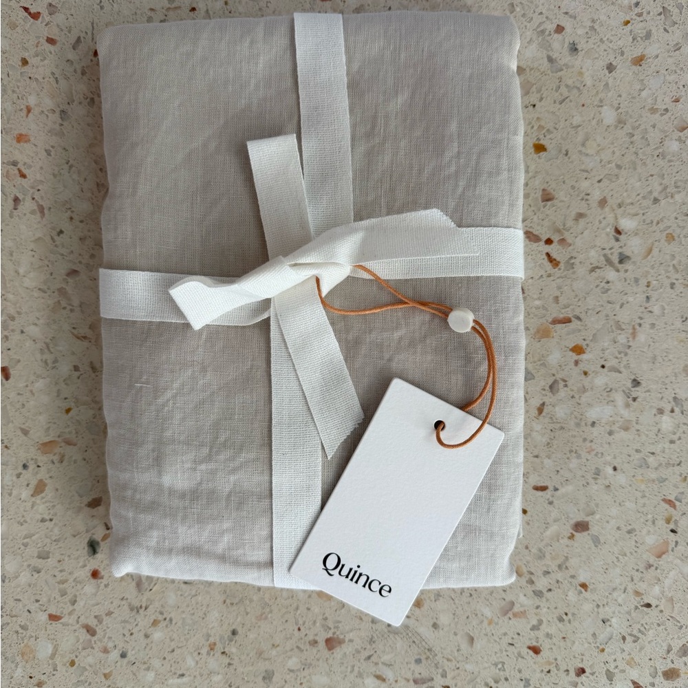 Quince European linen sham set - standard NWT - Picture 2 of 6